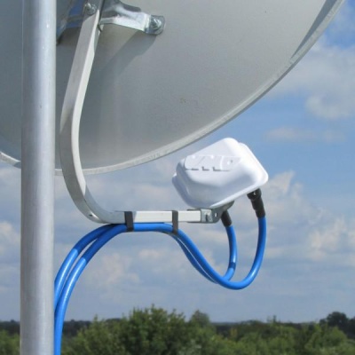 Антэкс UMO MIMO 2x2 облучатель для офсетной антенны, 3G/4G/LTE/MIMO